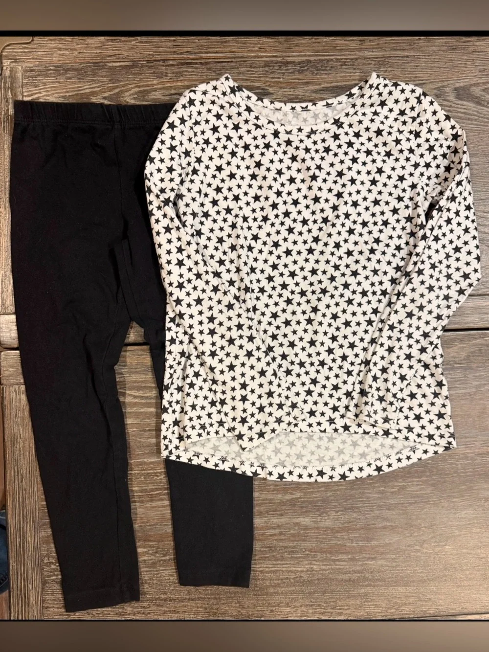 The Children’s Place bundle Sets Leggings & Tops- Black, Pink, White Sz((5/6) - Picture 5 of 6